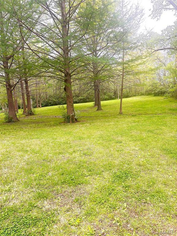 xxx Maple Grove Rd., Troy, IL 62294