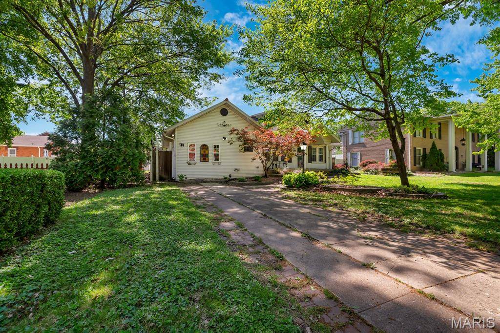 2660 Edison AVE, Granite City, IL 62040