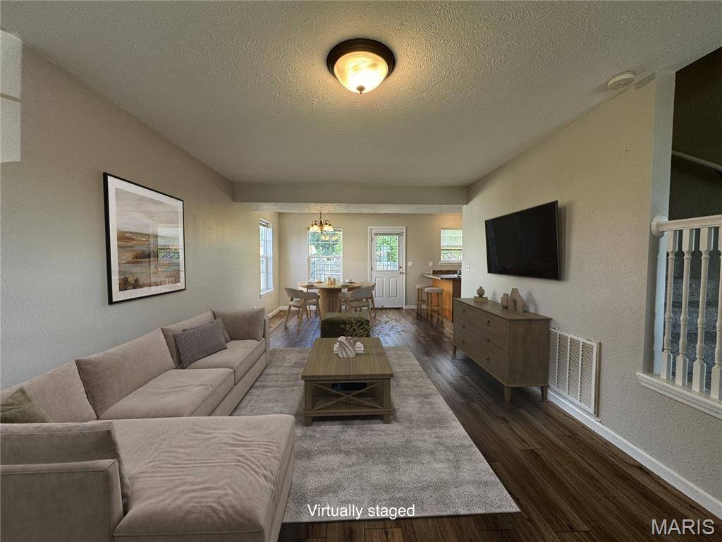 108 & 110 Tarawa TER, Waynesville, MO 65583