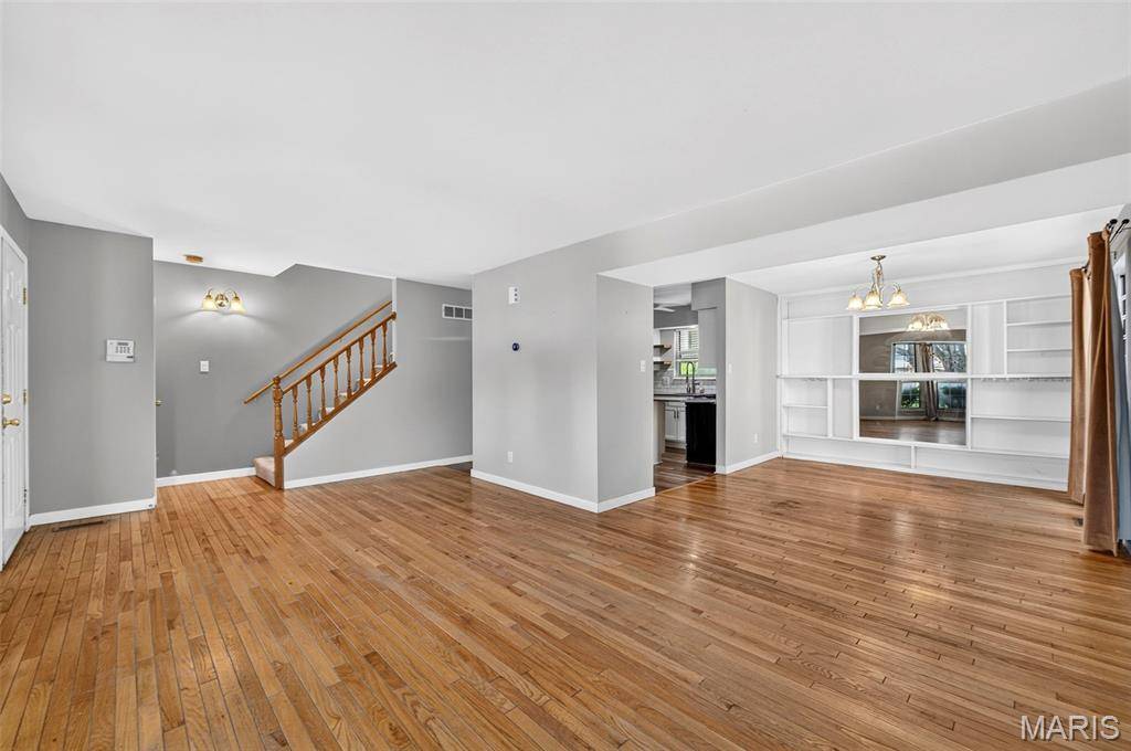 1544 St. Vincent CT, St Louis, MO 63104