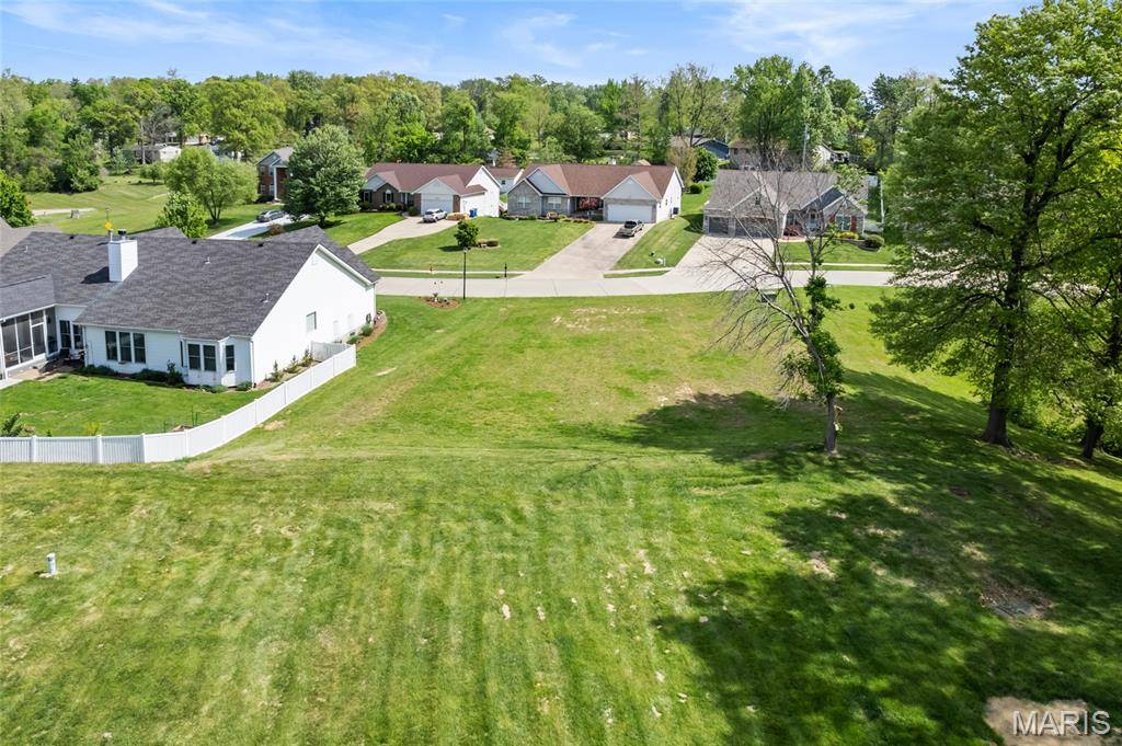 467 Pearl Ridge CT, St Charles, MO 63303
