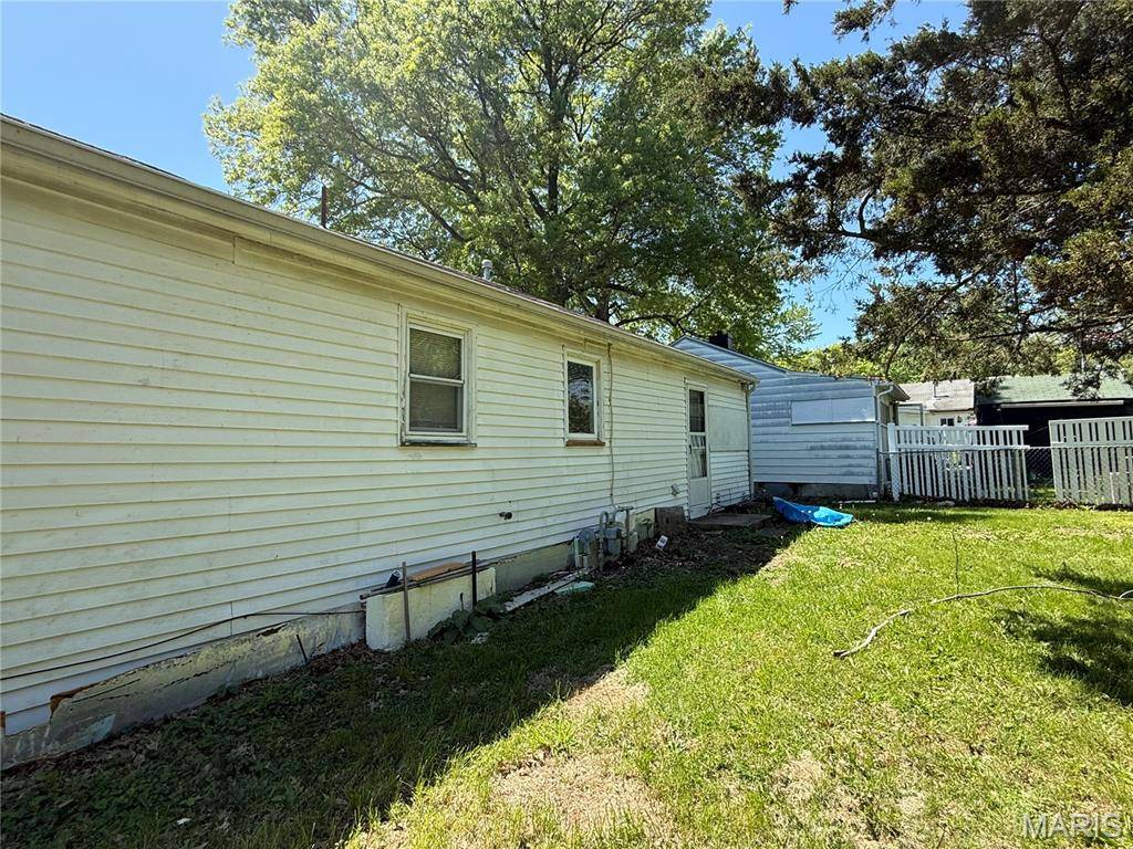 417 Lawrence ST, Montgomery City, MO 63361