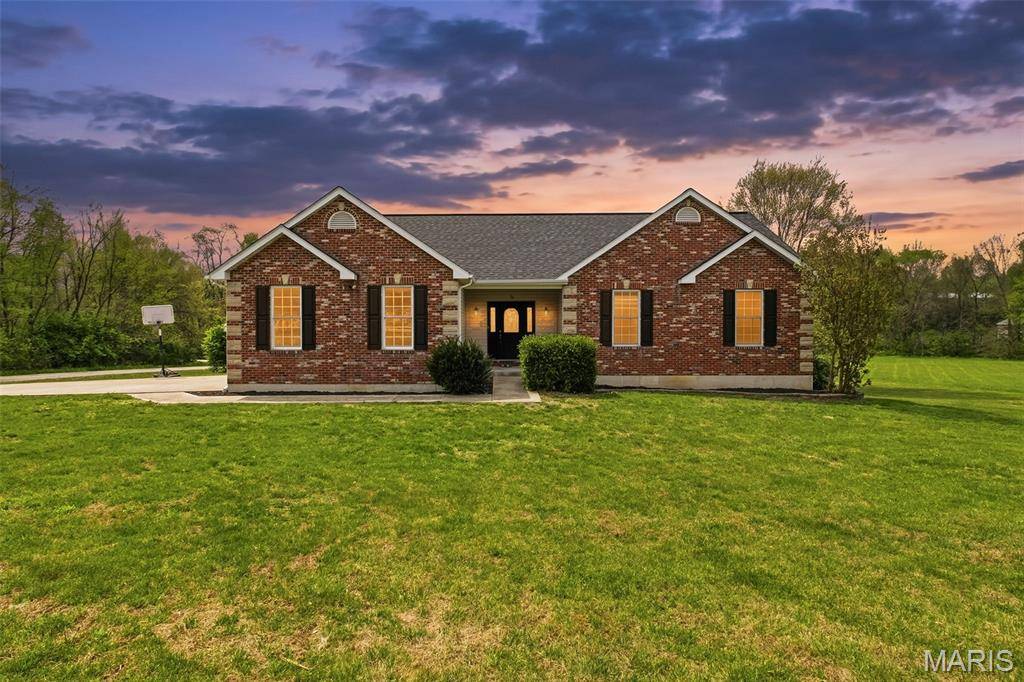 5 Hannah Ridge TRL, Elsberry, MO 63343