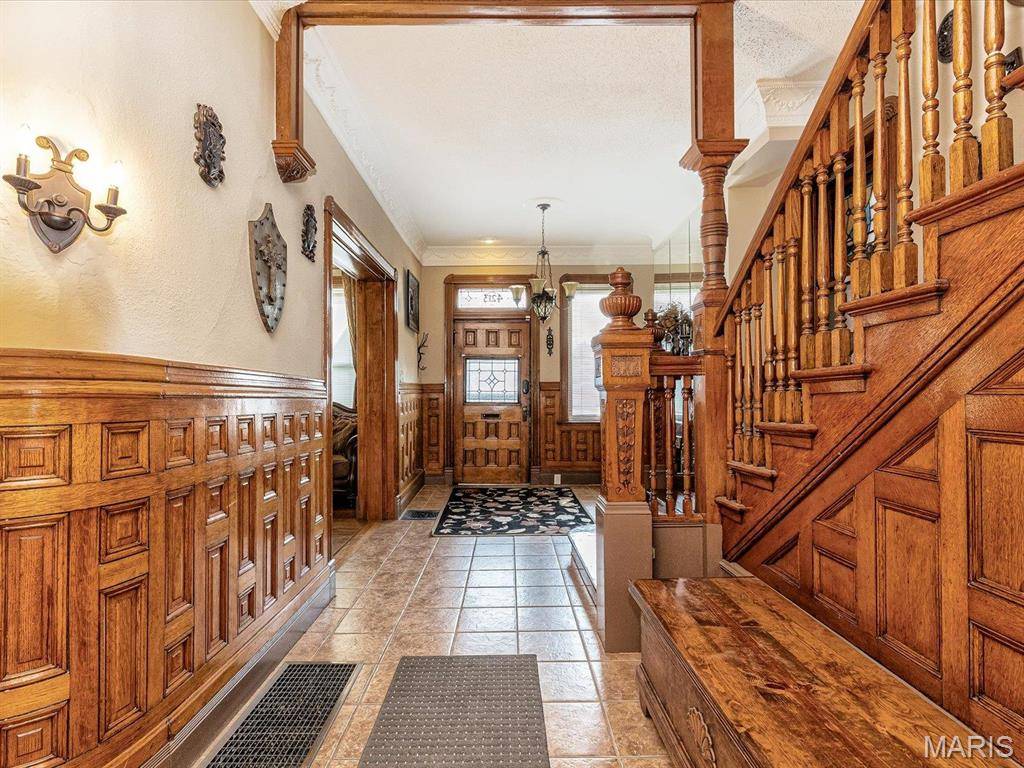 4213 Washington BLVD, St Louis, MO 63108