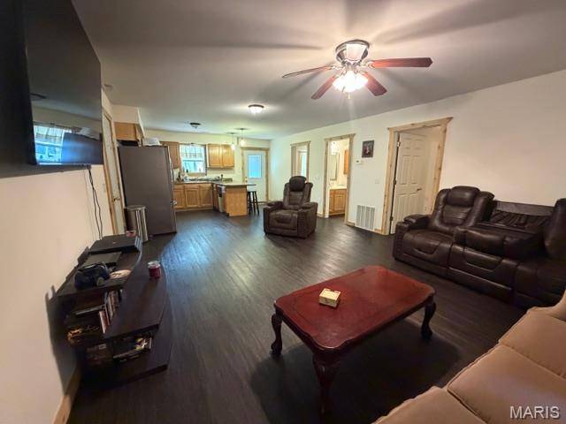 179 Craft Sub RD, Greenville, MO 63944