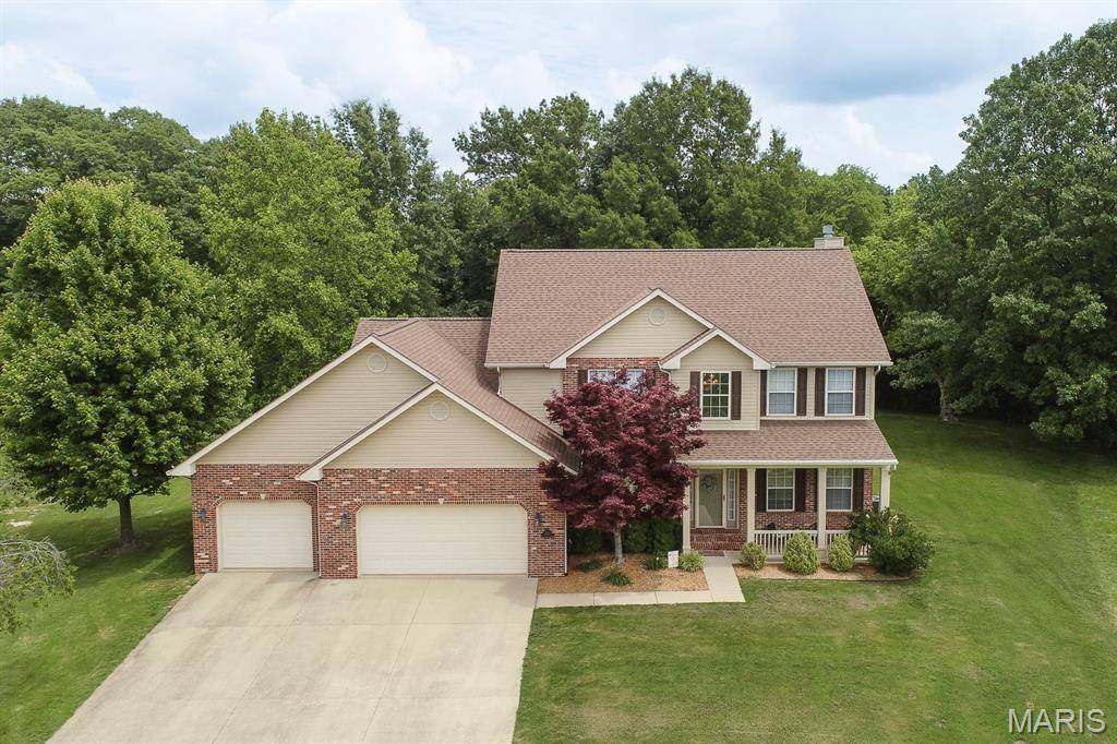 1120 Red Hawk Ridge LN, O'fallon, IL 62269