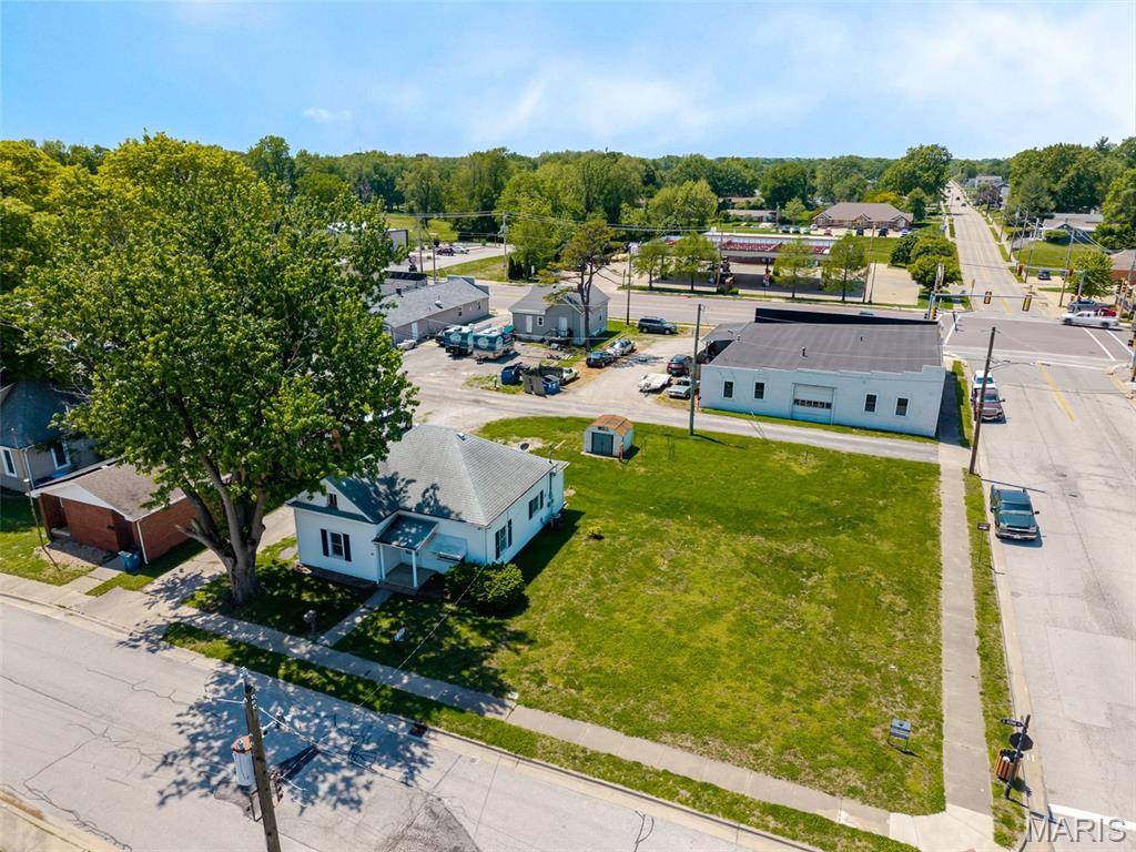 105 S Donk AVE, Maryville, IL 62062