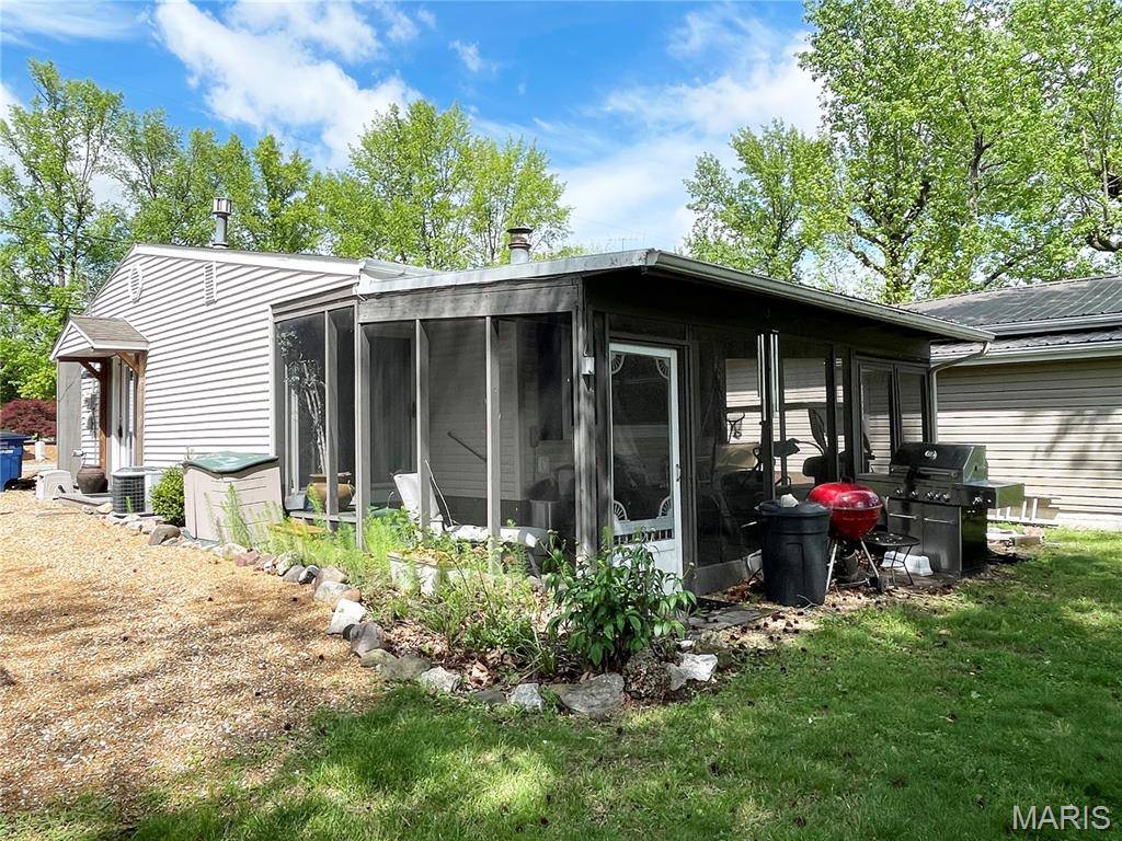36 Bogey RUN, Sparta, IL 62286