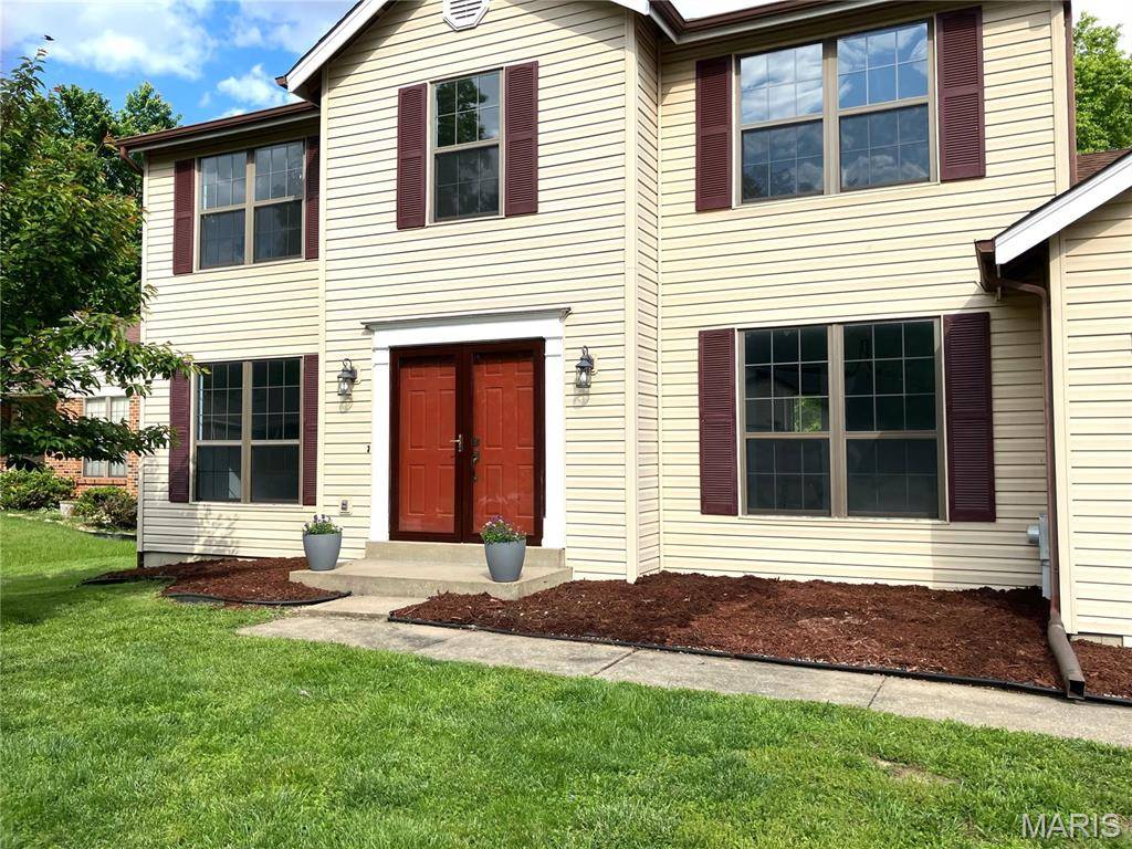 668 Foxtail DR, Florissant, MO 63034