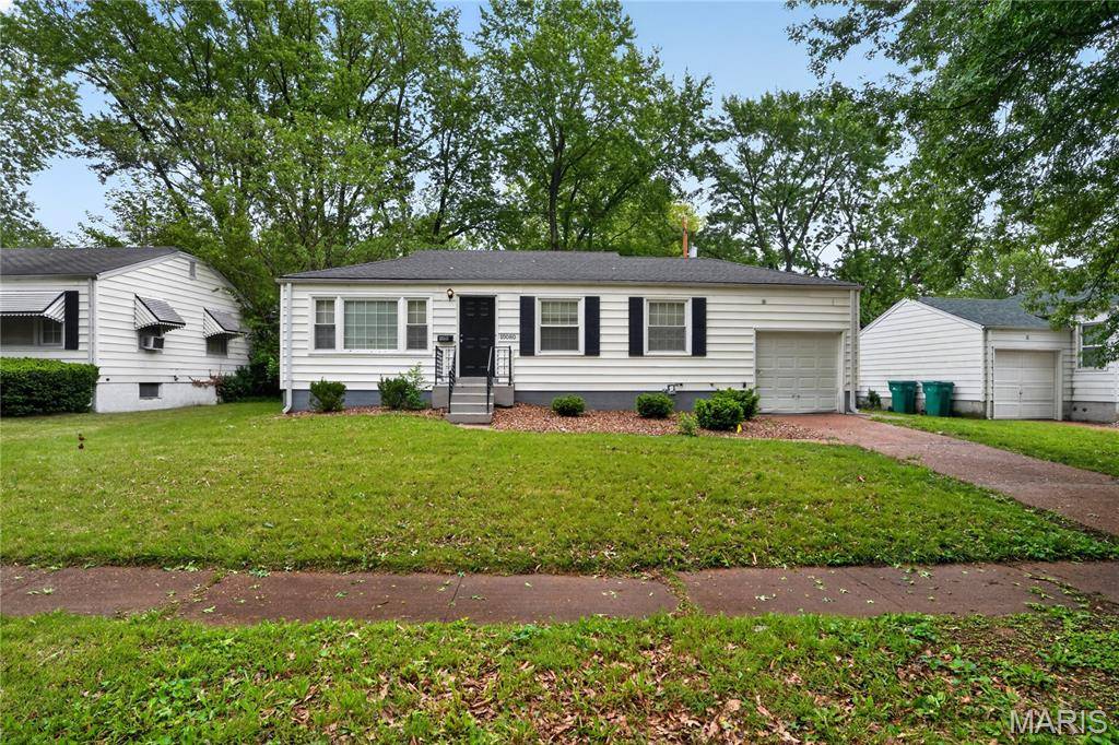 10080 Coburg Lands DR, St Louis, MO 63137