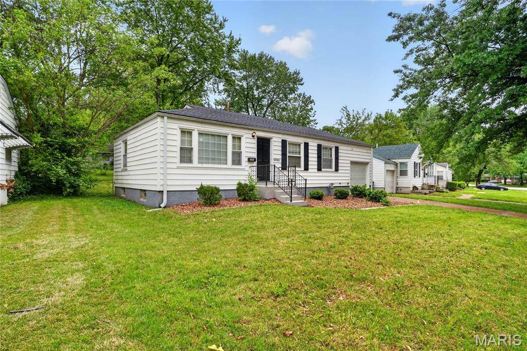 10080 Coburg Lands DR, St Louis, MO 63137