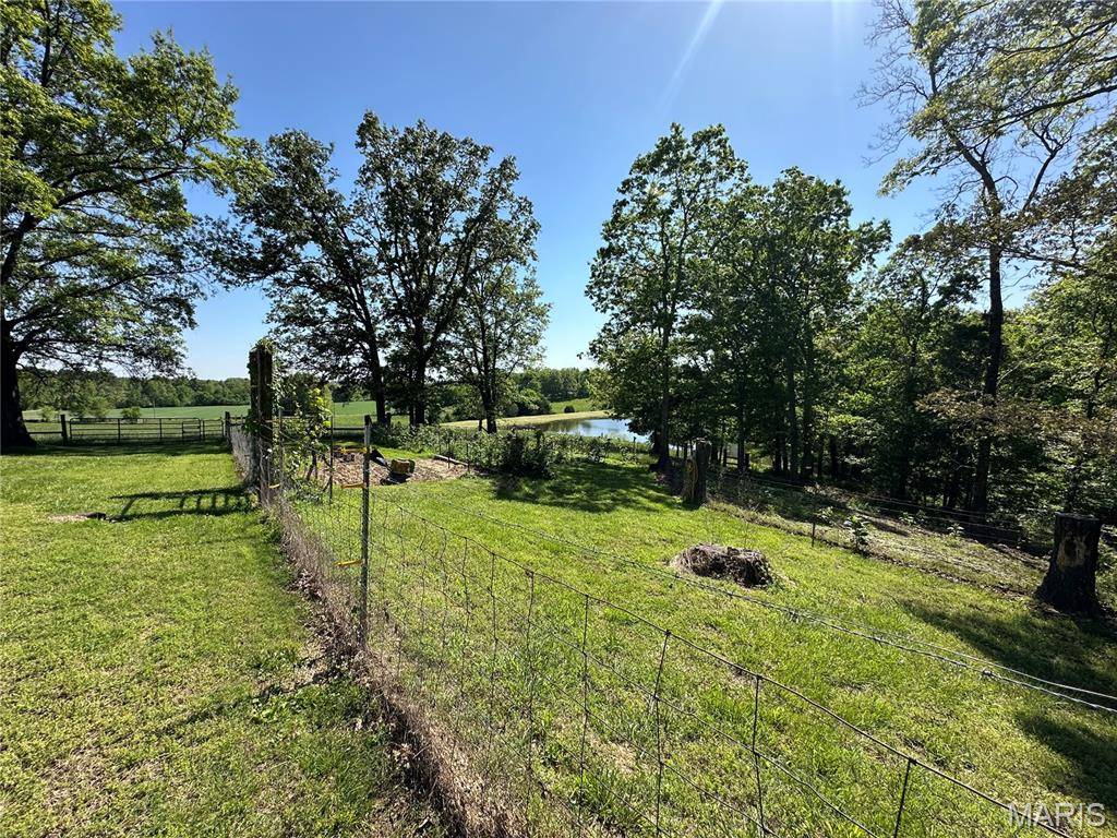 9505 County Road 250, Puxico, MO 63960