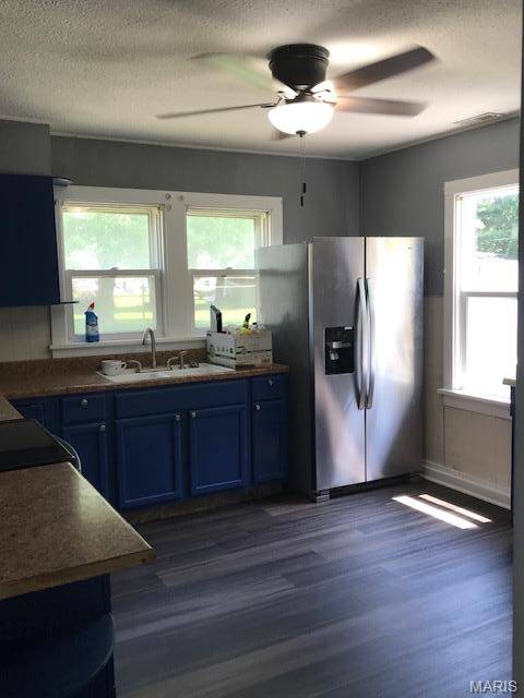 327 Walnut ST, Carrollton, IL 62016
