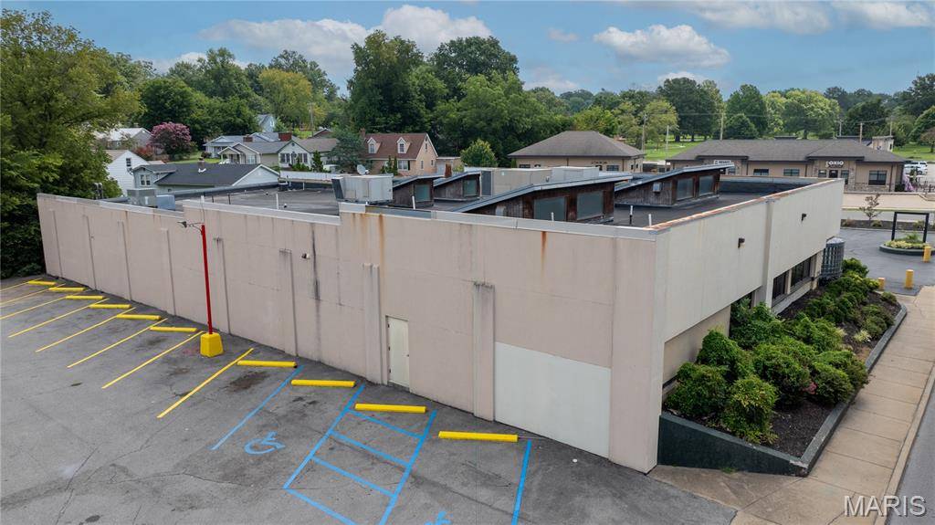 1736 Broadway ST, Cape Girardeau, MO 63701