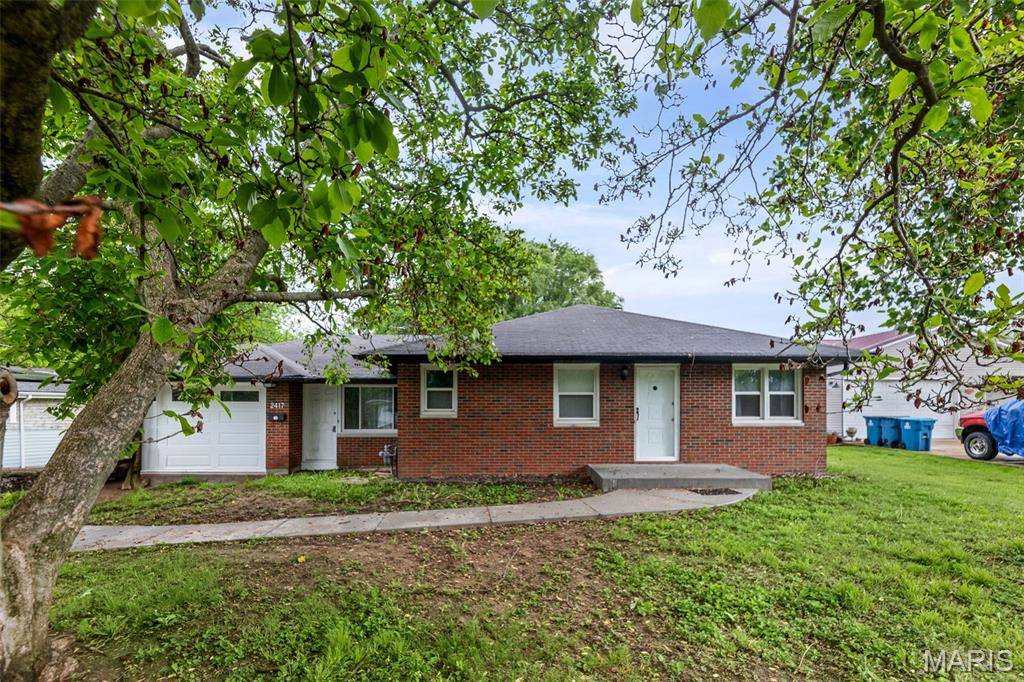 2417 Sylvan, Alton, IL 62010