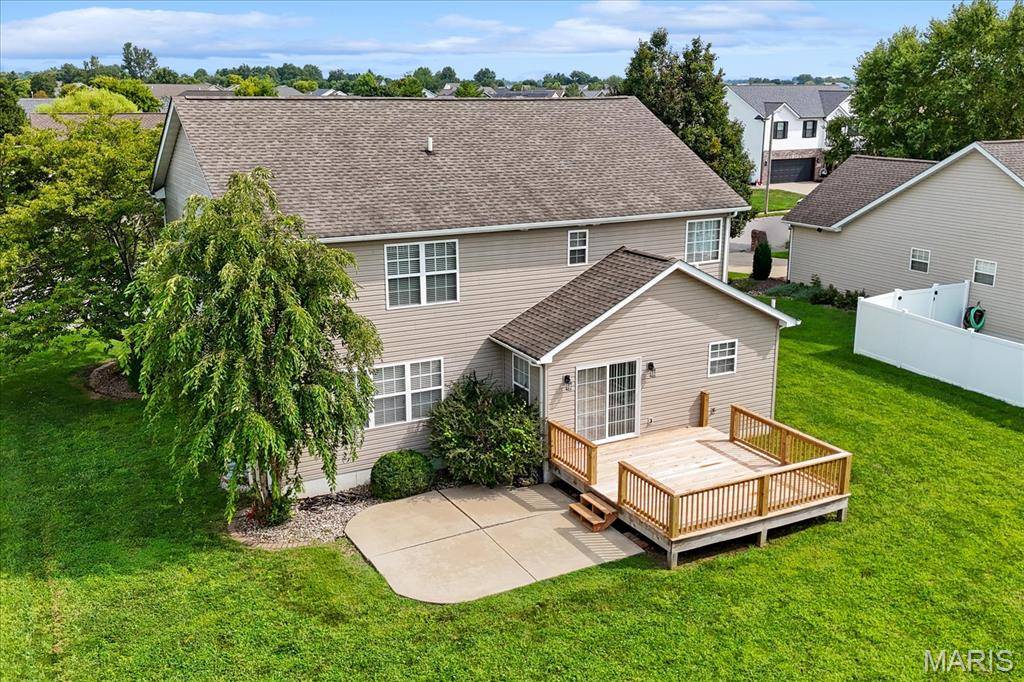 1248 Antique LN, Mascoutah, IL 62258