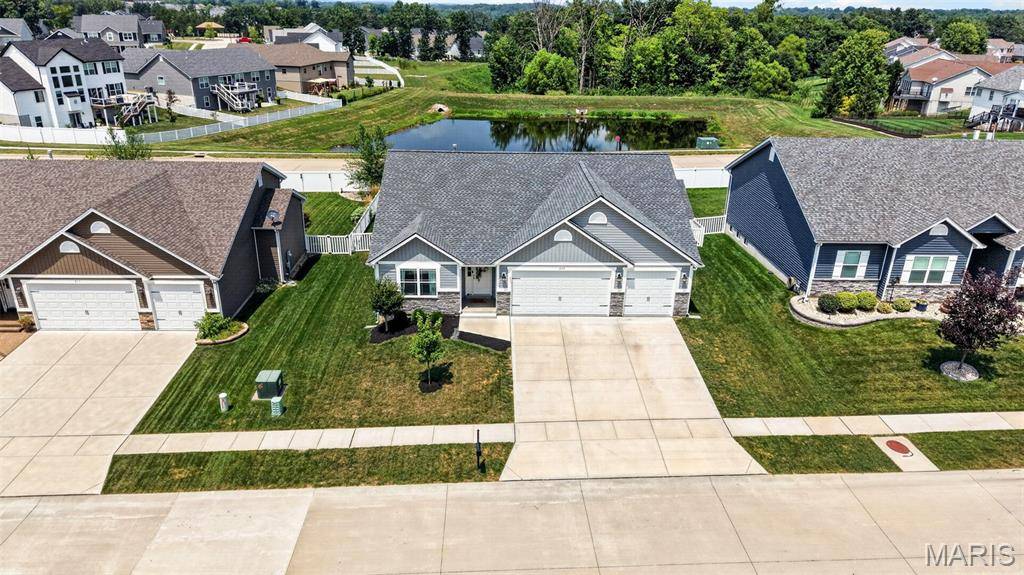 209 W Pine Creek CT, Wentzville, MO 63385