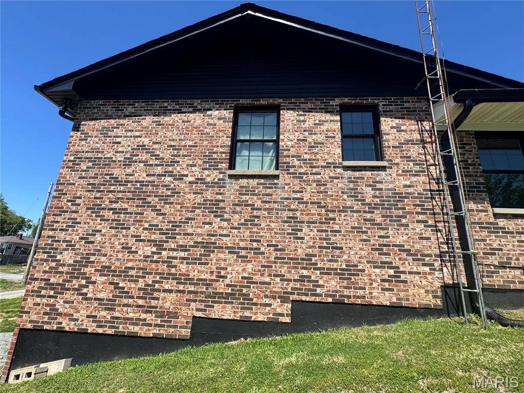701 S Ridge AVE, Steeleville, IL 62288
