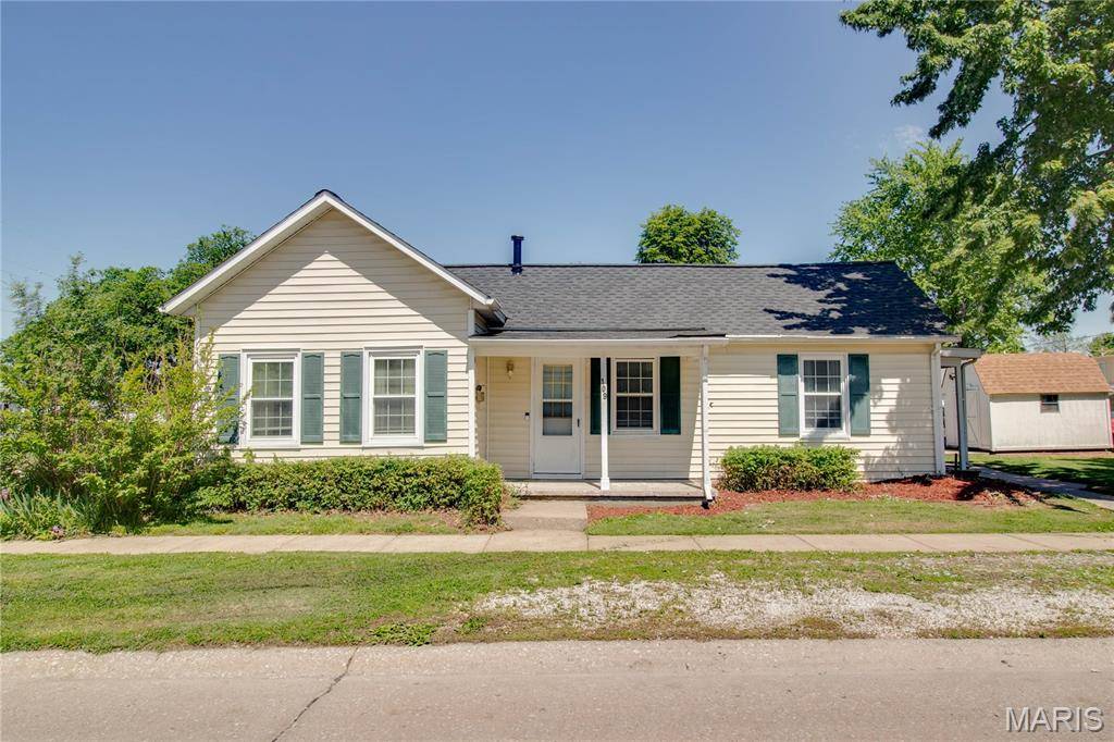 109 W Mulberry ST, Jerseyville, IL 62052
