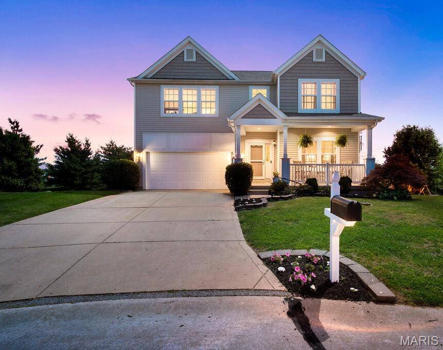 2023 Preston Woods Pkwy, Lake St Louis, MO 63367