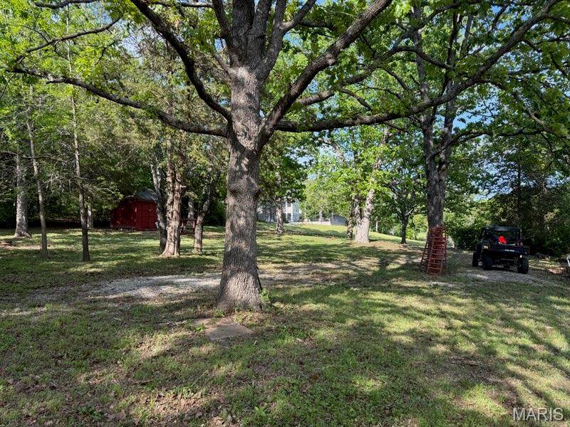 1227 Timberwood LN, St Clair, MO 63077