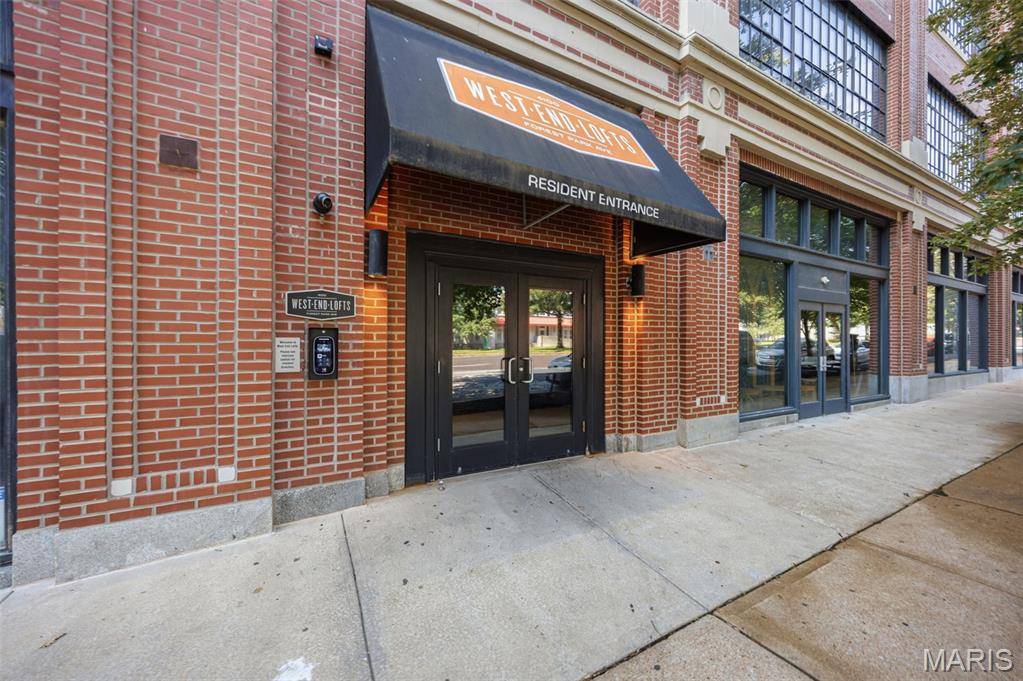 4100 Forest Park AVE #309, St Louis, MO 63108