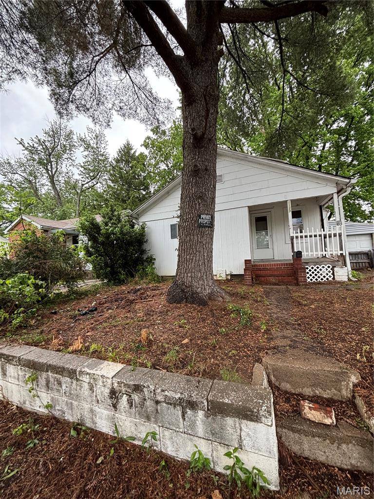 1129 Seiler ST, Alton, IL 62002