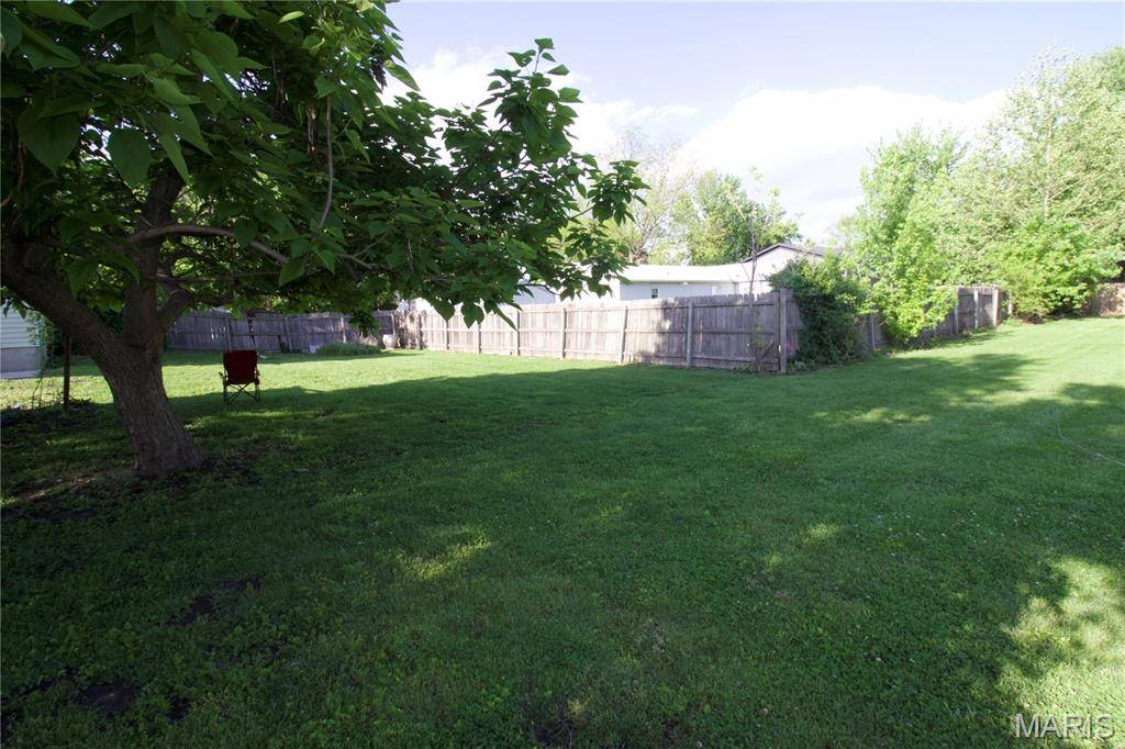 402 E Elm ST, Bunker Hill, IL 62014