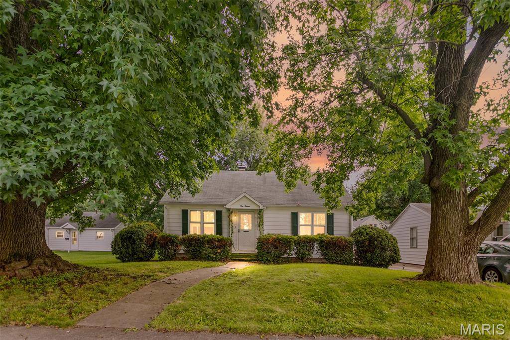 114 Andrew AVE, Jerseyville, IL 62052