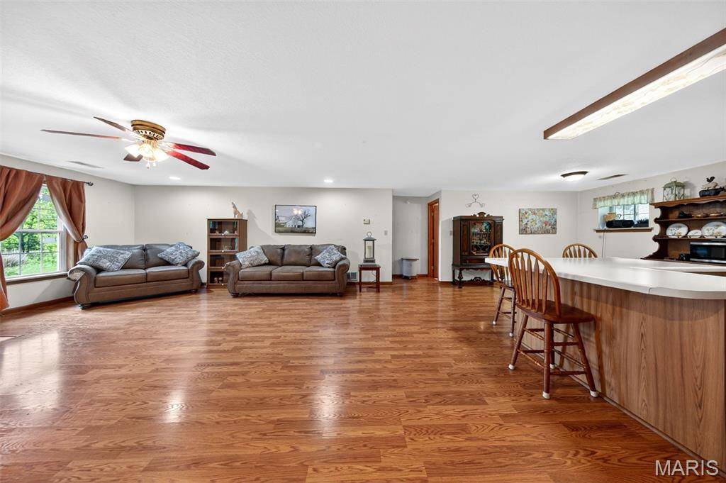 17348 Highway 19, Steelville, MO 65565