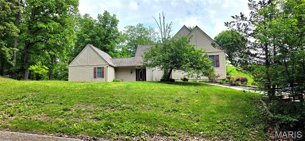 103 Estate DR, Chester, IL 62233