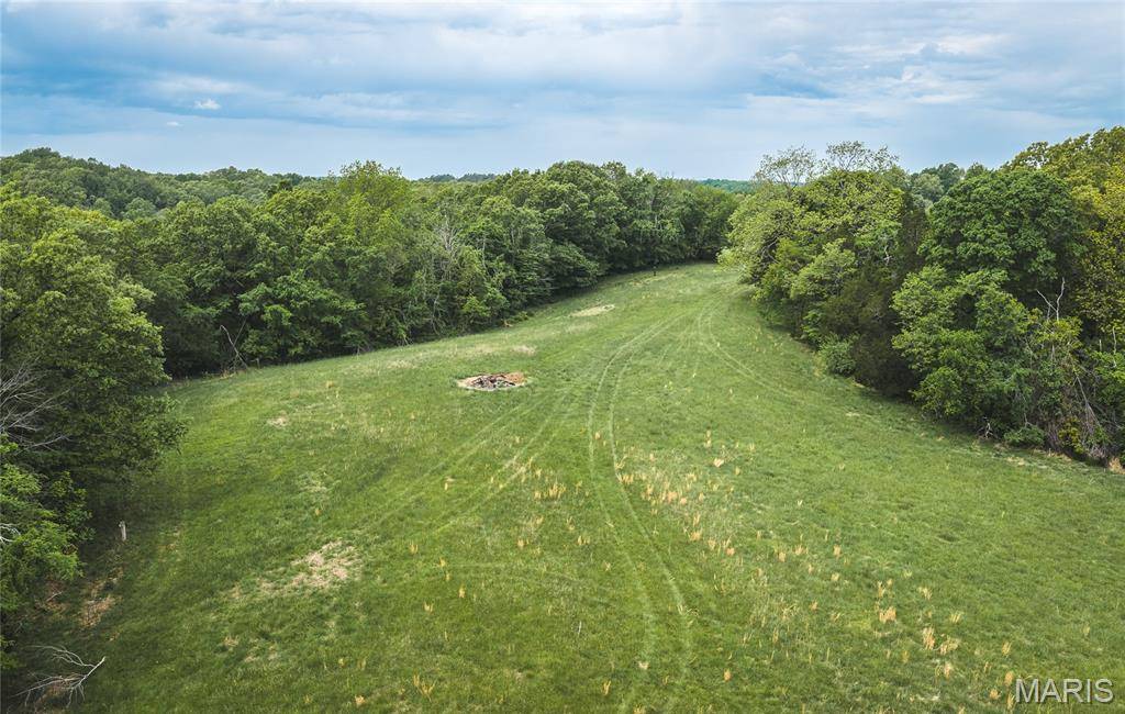 798 Karbers Ridge RD, Elizabethtown, IL 62931