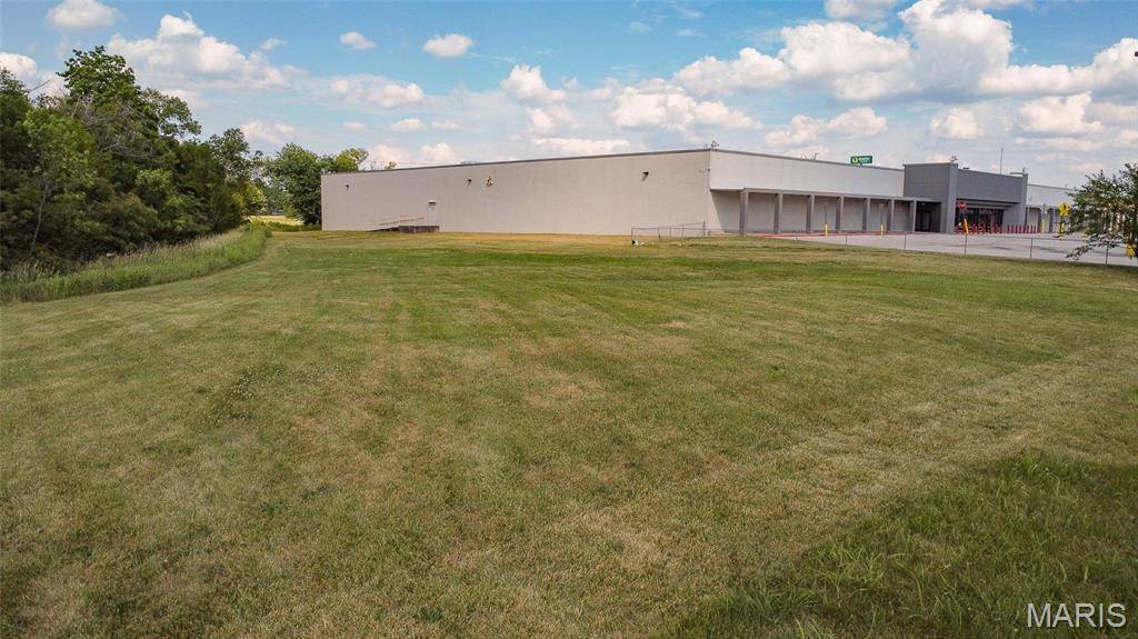 1505 Camp Jackson RD, Cahokia, IL 62206