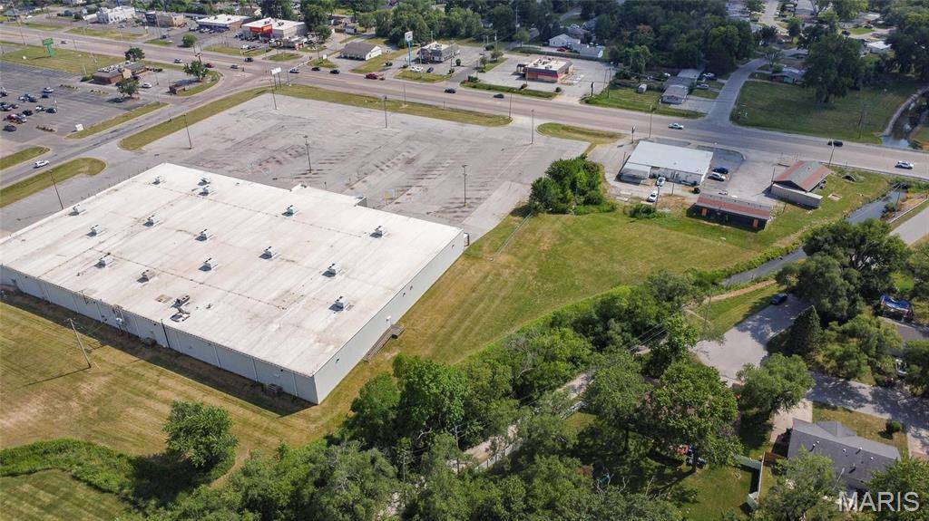 1505 Camp Jackson RD, Cahokia, IL 62206