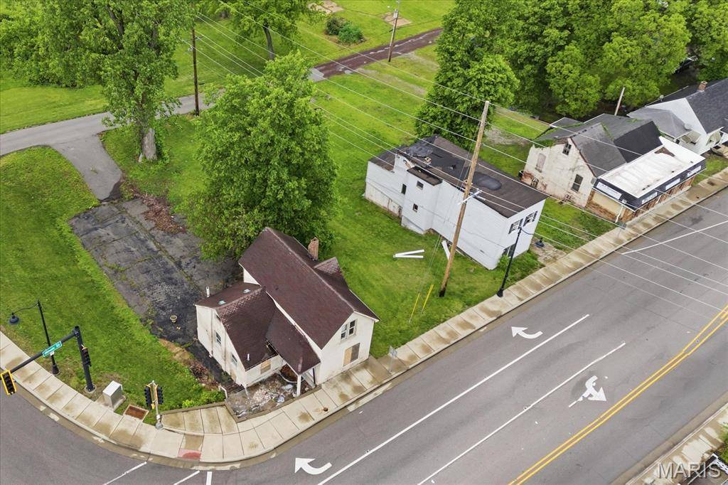 607 N Illinois ST, Belleville, IL 62220