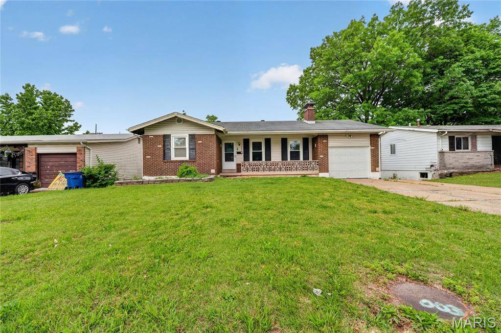 11007 Landseer DR, St Louis, MO 63136