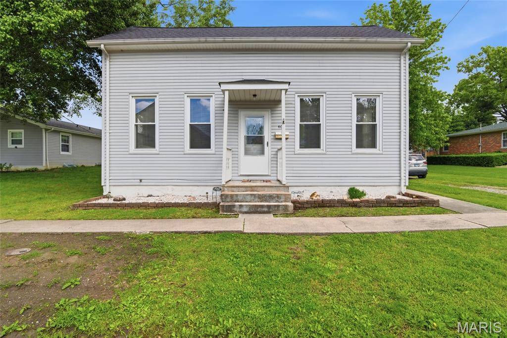 403 S Johnson ST, New Athens, IL 62264