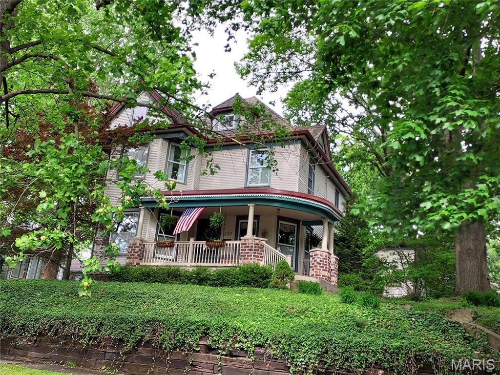 320 N Fourth ST, Greenville, IL 62246