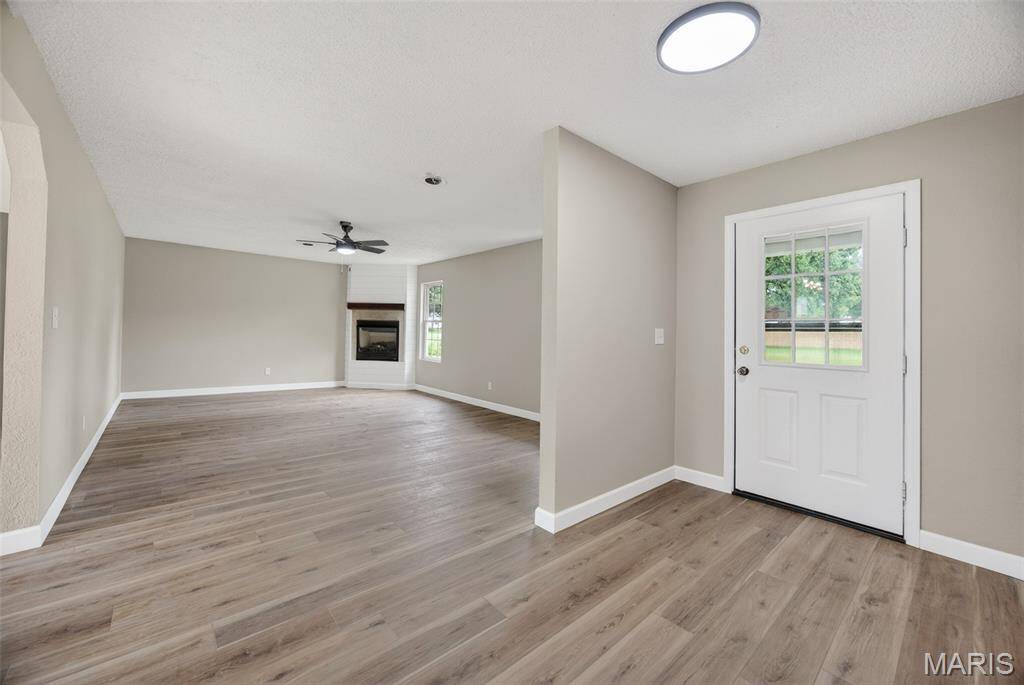 810 Mildred ST, Richland, MO 65556