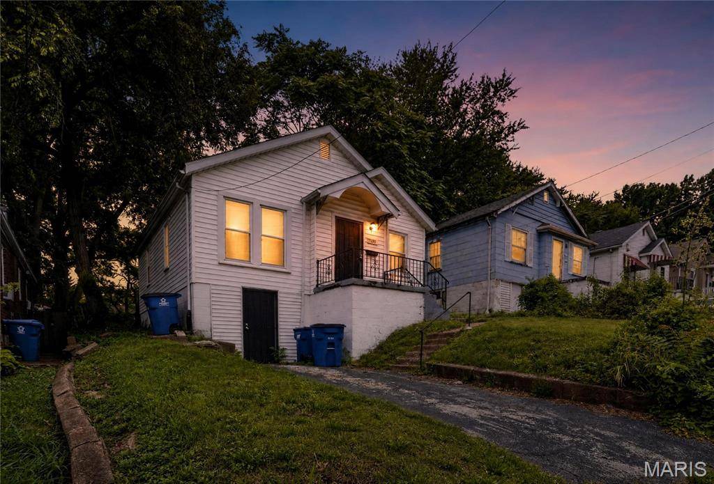 7110 Dawson PL, St Louis, MO 63136