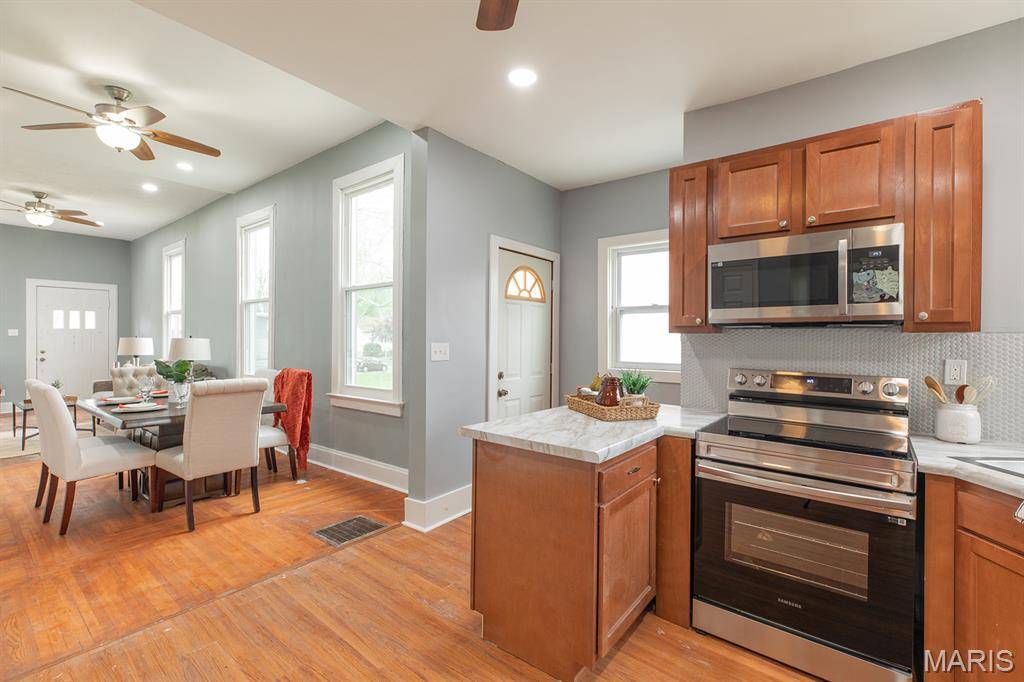 523 Hillsboro AVE, Edwardsville, IL 62025