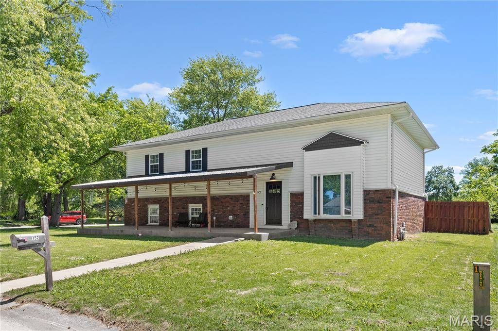 152 Arlington DR, Granite City, IL 62040