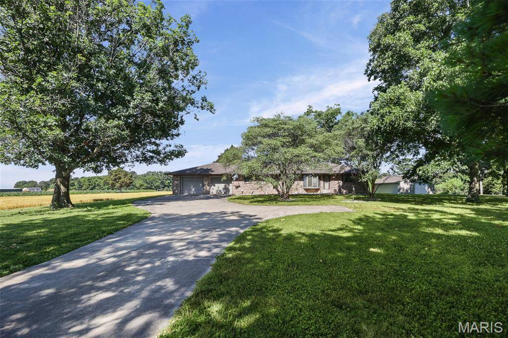 4907 State Route 159, Red Bud, IL 62278