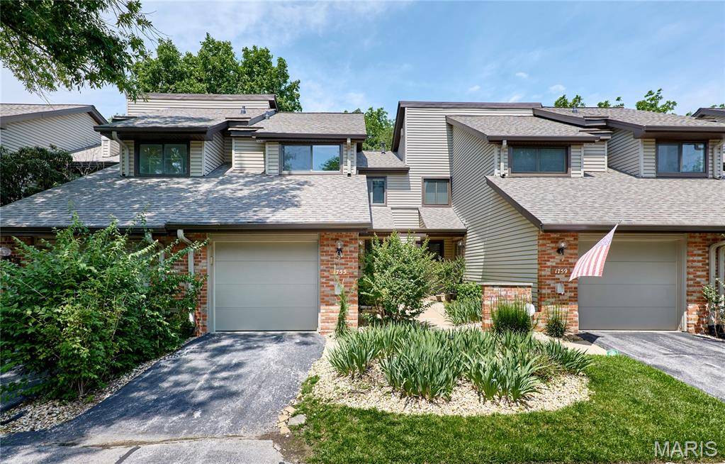 1755 Robin Knoll CT, St Louis, MO 63146
