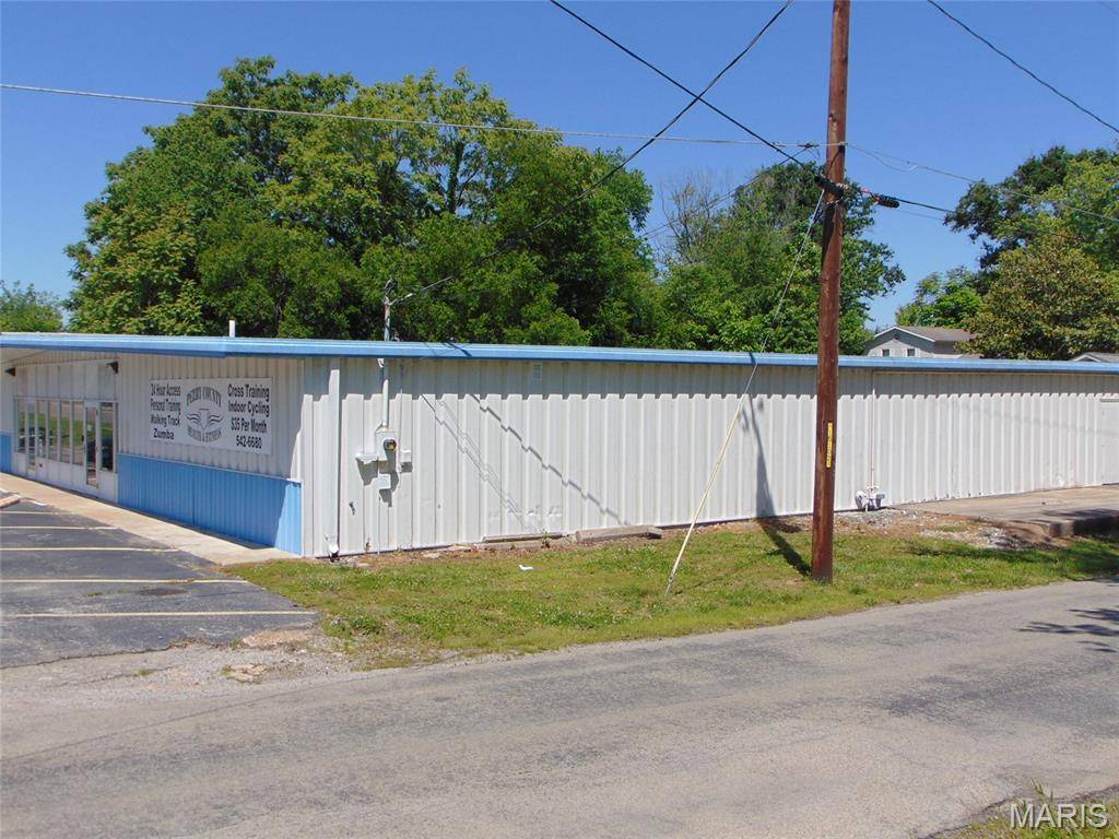 205 E Randolph ST, Pinckneyville, IL 62274