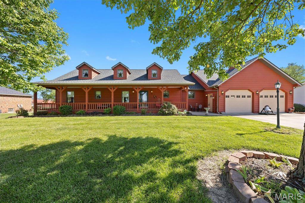 1218 Litteken LN, Trenton, IL 62293