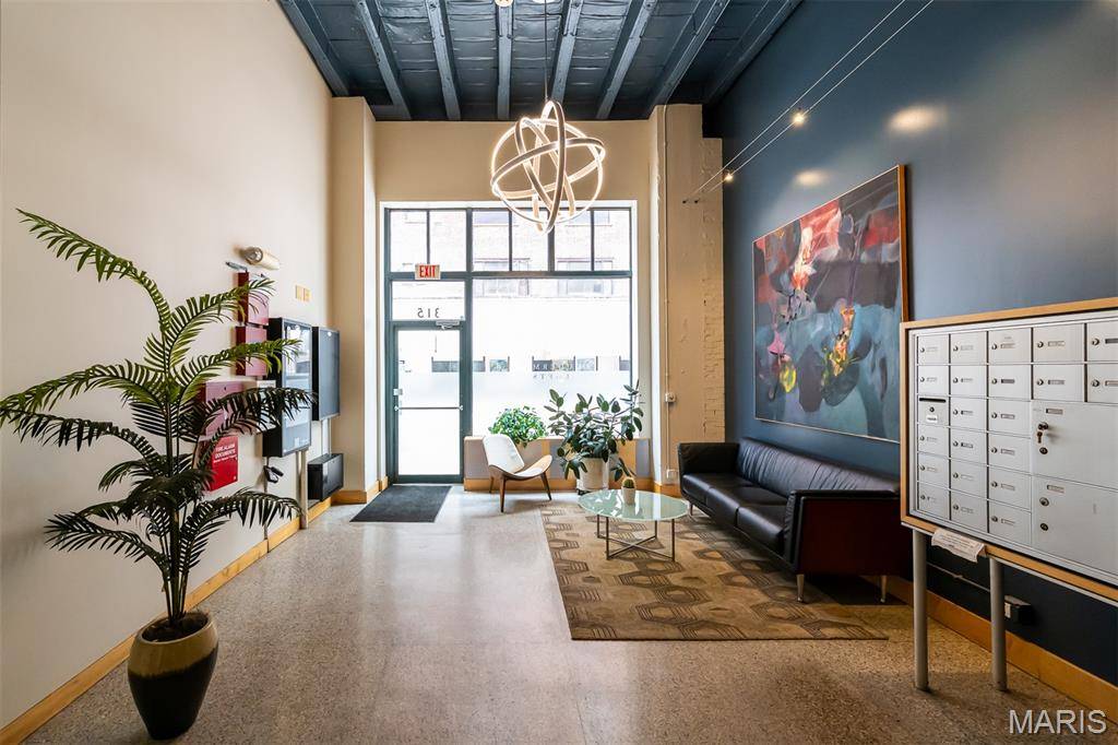 315 N 11th ST #602, St Louis, MO 63101