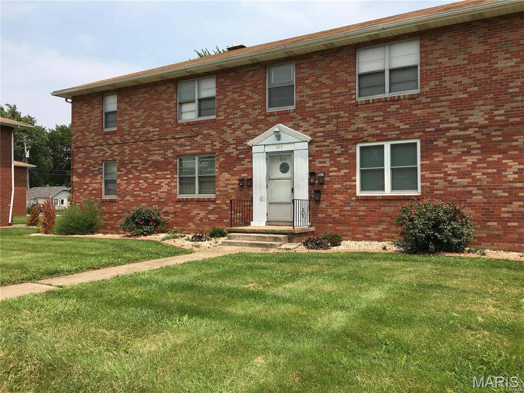 523 S Central #4, Roxana, IL 62084