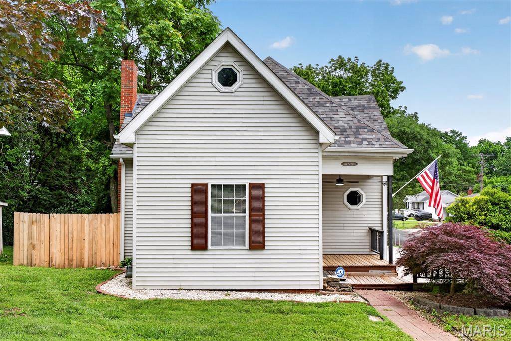 126 S Jefferson AVE, Collinsville, IL 62234