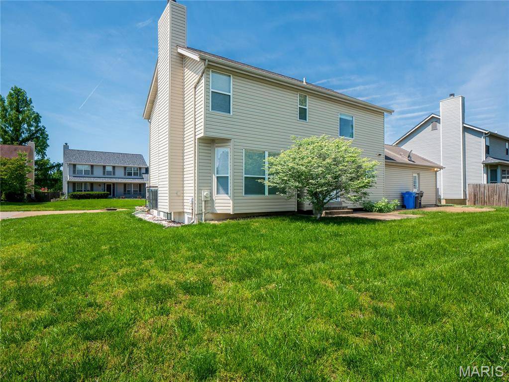 3078 Willow Creek Estates DR, St Louis, MO 63031